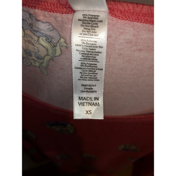 New LulaRoe Classic T shirt Size XS Disney Miss Piggy pink - Picture 6 of 9